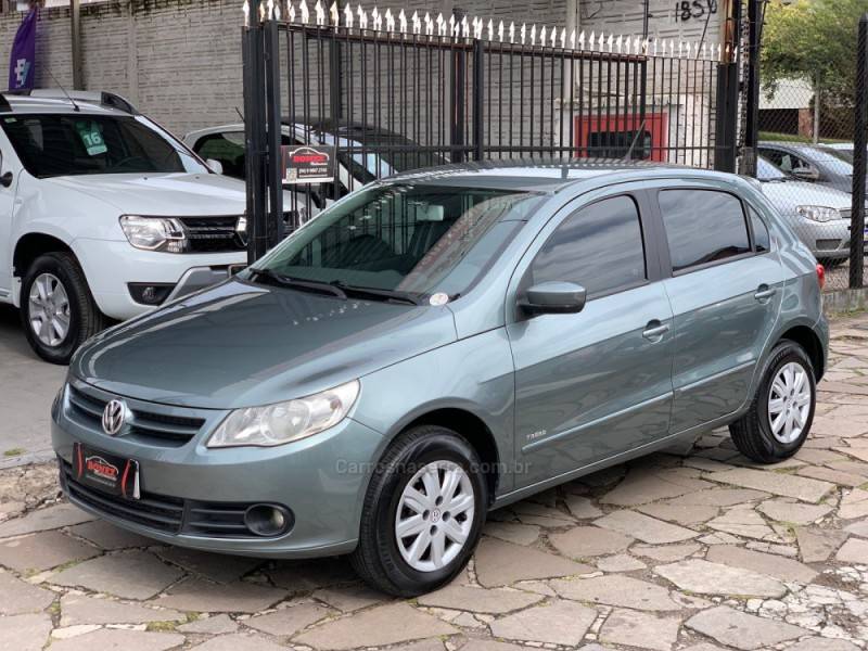 VOLKSWAGEN - GOL - 2010/2011 - Cinza - R$ 29.990,00