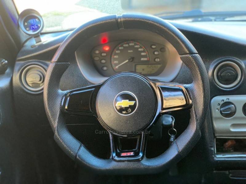 CHEVROLET - CELTA - 2002/2003 - Branca - R$ 13.990,00