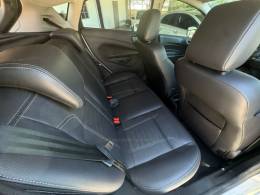 FORD - FIESTA - 2014/2014 - Branca - R$ 50.990,00