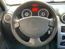 RENAULT - SANDERO - 2009/2010 - Prata - R$ 32.990,00
