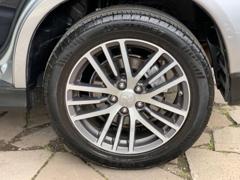 MITSUBISHI - OUTLANDER - 2020/2021 - Cinza - R$ 118.990,00