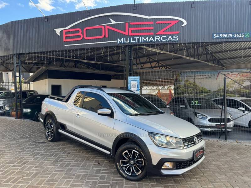 VOLKSWAGEN - SAVEIRO - 2017/2017 - Prata - R$ 79.990,00