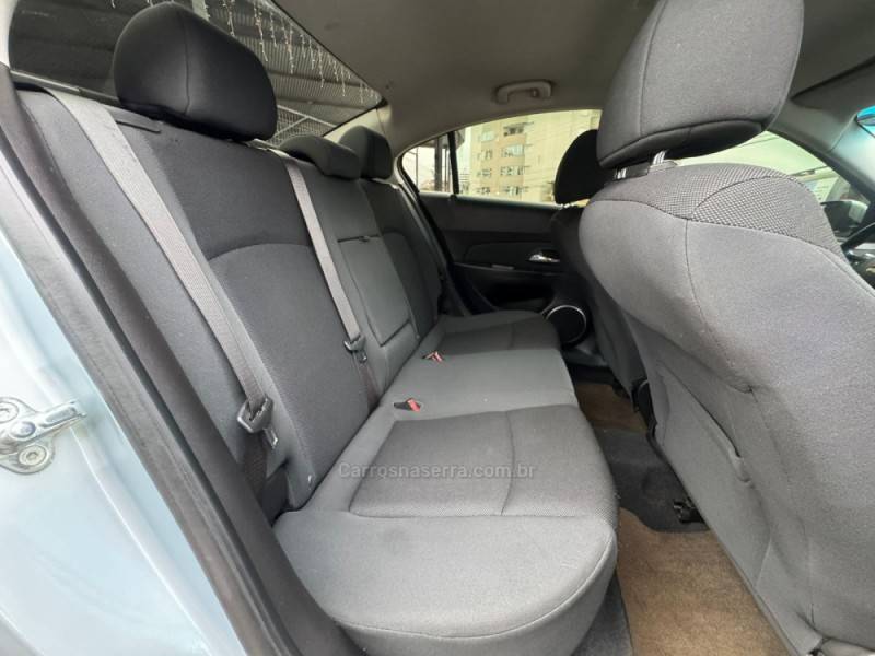 CHEVROLET - CRUZE - 2012/2012 - Prata - R$ 54.990,00