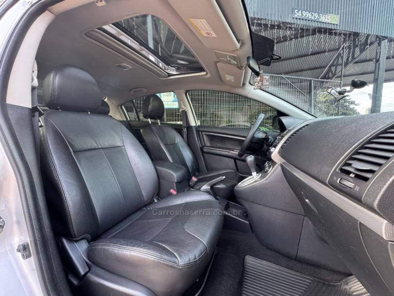 NISSAN - SENTRA - 2012/2012 - Prata - R$ 39.990,00