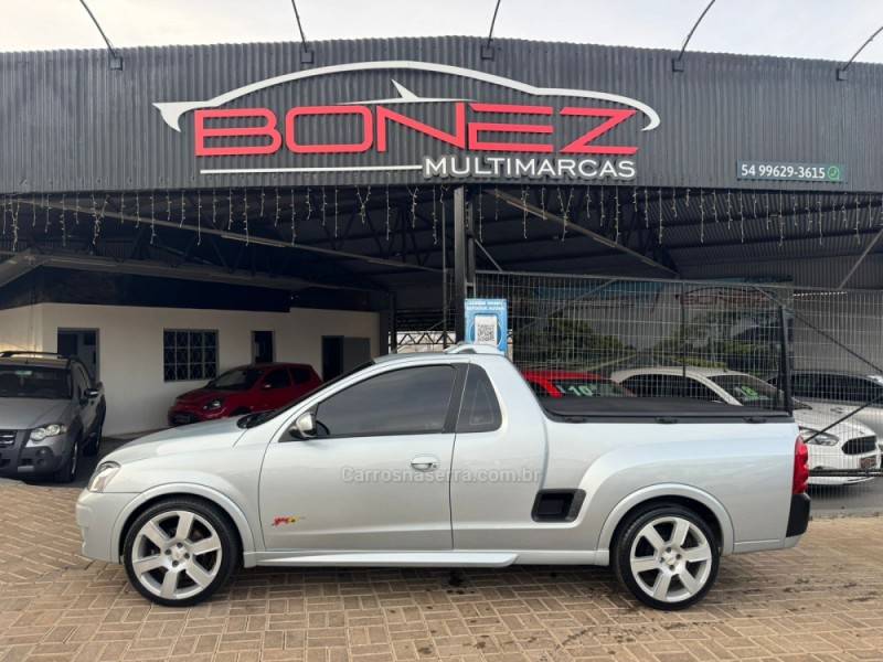 CHEVROLET - MONTANA - 2008/2009 - Prata - R$ 46.990,00