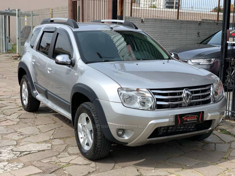 RENAULT - DUSTER - 2013/2014 - Prata - R$ 54.990,00
