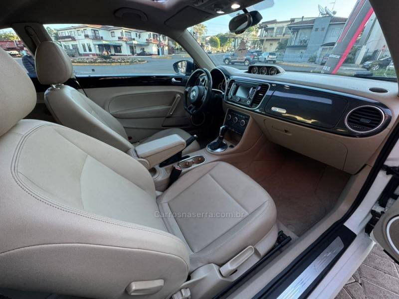 VOLKSWAGEN - FUSCA - 2013/2013 - Branca - R$ 119.990,00