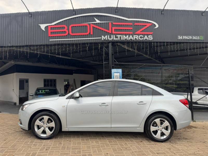 CHEVROLET - CRUZE - 2012/2012 - Prata - R$ 54.990,00