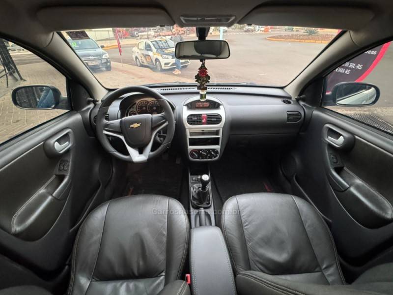 CHEVROLET - MONTANA - 2008/2009 - Prata - R$ 46.990,00