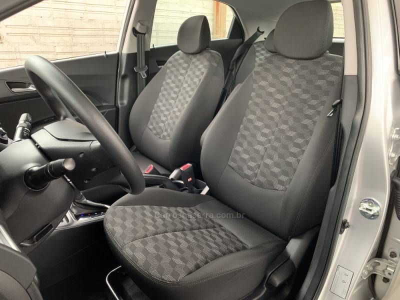 HYUNDAI - HB20 - 2015/2016 - Prata - R$ 74.990,00