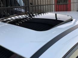 FORD - FOCUS - 2014/2015 - Branca - R$ 61.990,00