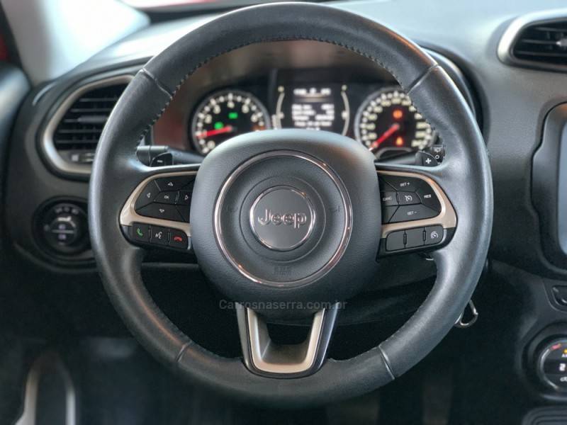 JEEP - RENEGADE - 2015/2016 - Vermelha - R$ 71.990,00