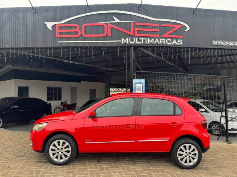 VOLKSWAGEN - GOL - 2009/2010 - Vermelha - R$ 33.990,00