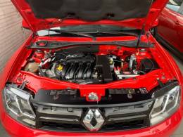 RENAULT - DUSTER - 2015/2016 - Vermelha - R$ 67.990,00