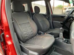 RENAULT - DUSTER - 2015/2016 - Vermelha - R$ 60.990,00